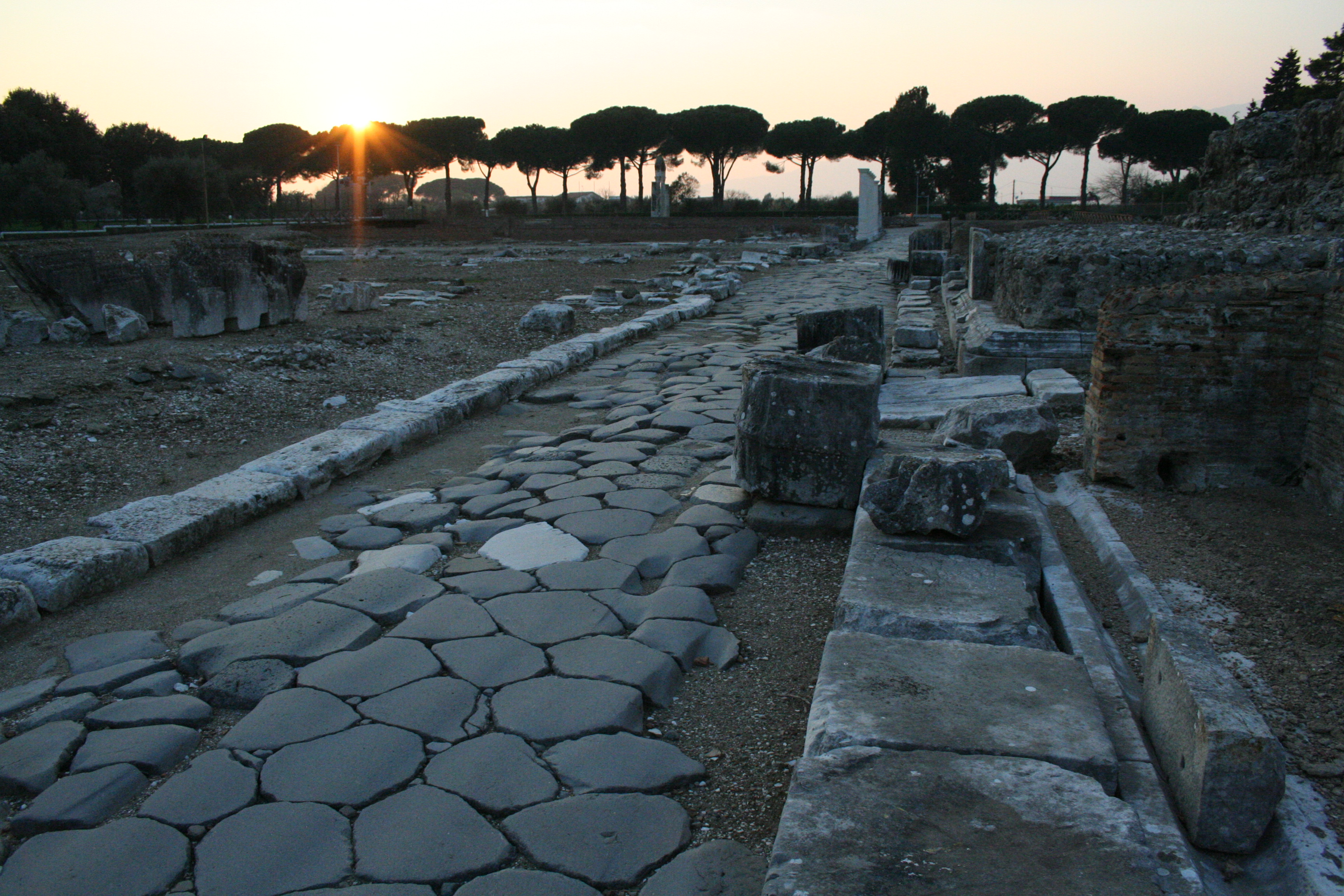 Comprensorio archeologico e Antiquarium di Minturnae – apertura straordinaria serale